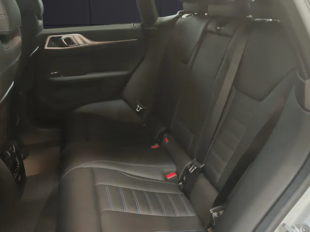 BMW i4 eDrive40