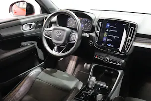 VOLVO XC40 2.0 T5 R-Design AWD