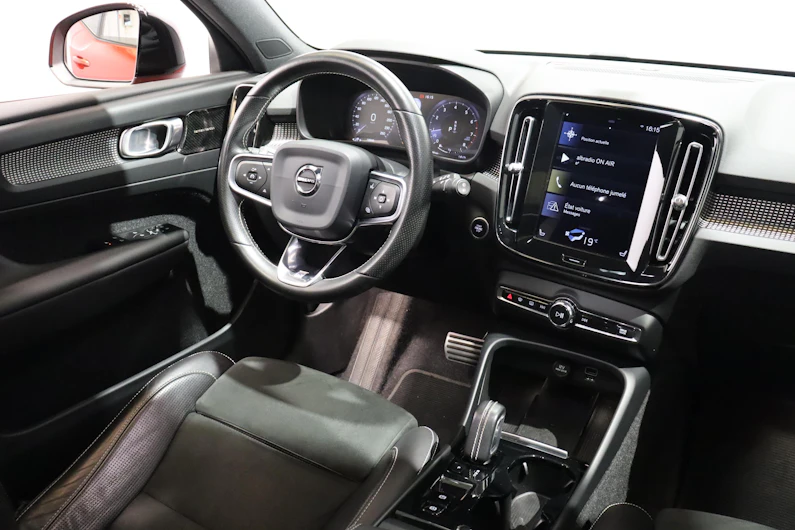image du véhicule VOLVO XC40