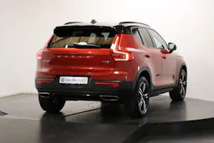 VOLVO XC40 2.0 T5 R-Design AWD