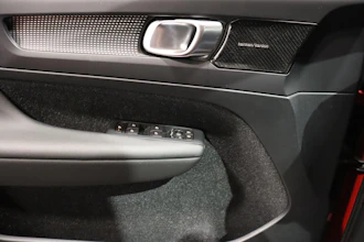 https://vehicle.imgix.net/4382871/cf3822fc-3589-4789-acb8-d62752be33b5.JPG