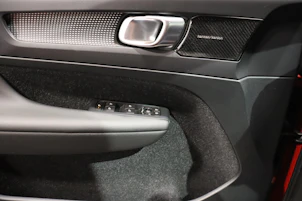 image du véhicule VOLVO XC40 2.0 T5 R-Design AWD