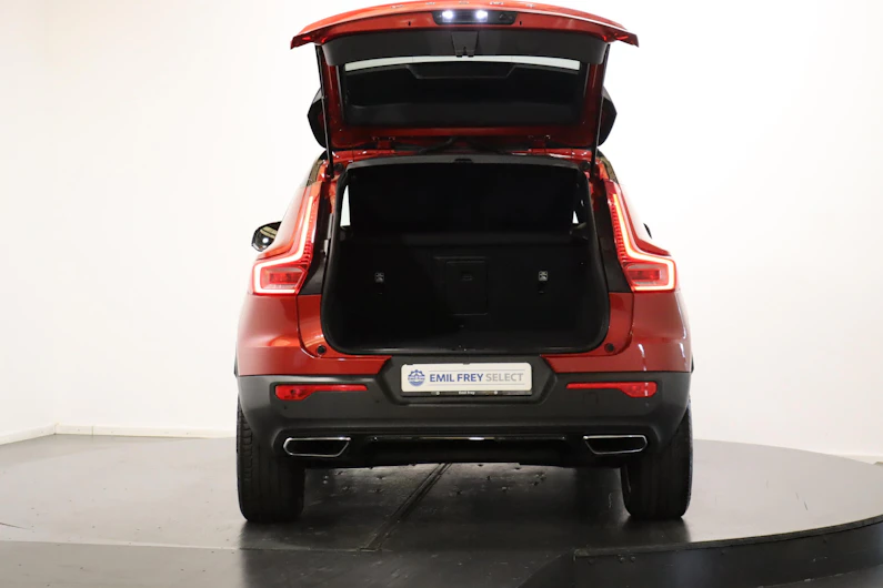image du véhicule VOLVO XC40
