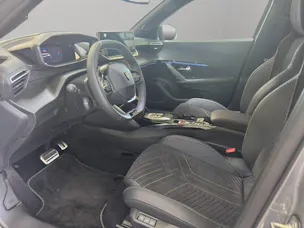 Peugeot 2008 1.2 Hybrid 145 GT