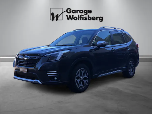 Subaru Forester Station 2.0i e-Boxer Swiss Plus