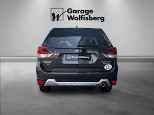 Subaru Forester Station 2.0i e-Boxer Swiss Plus
