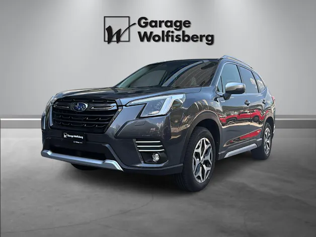 Subaru Forester Station 2.0i e-Boxer Swiss Plus