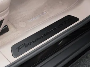 Porsche Panamera GTS