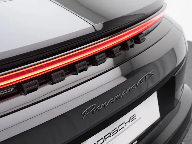 Porsche Panamera GTS