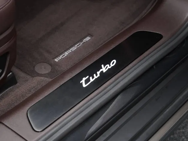 Porsche Panamera Turbo E-Hybrid