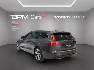 Volvo V60 B5 AWD Benzin Mild Hybrid Plus Dark Geartronic
