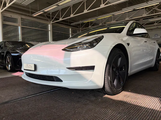 Tesla Model 3 | CH Fahrzeug | Erstbesitz | TOP Gepflegt | Enhanced Autopilot |