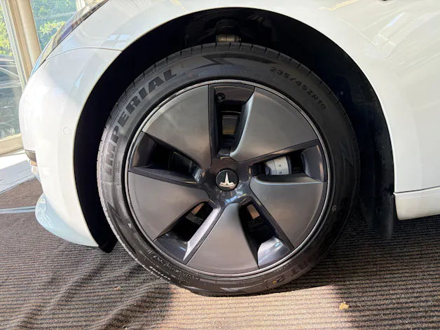 Tesla Model 3 | CH Fahrzeug | Erstbesitz | TOP Gepflegt | Enhanced Autopilot |