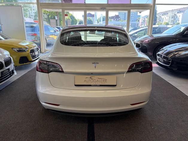 Tesla Model 3 | CH Fahrzeug | Erstbesitz | TOP Gepflegt | Enhanced Autopilot |