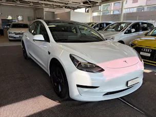 Tesla Model 3 | CH Fahrzeug | Erstbesitz | TOP Gepflegt | Enhanced Autopilot |