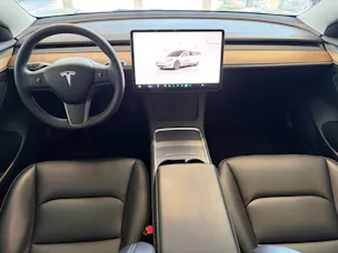 Tesla Model 3 | CH Fahrzeug | Erstbesitz | TOP Gepflegt | Enhanced Autopilot |
