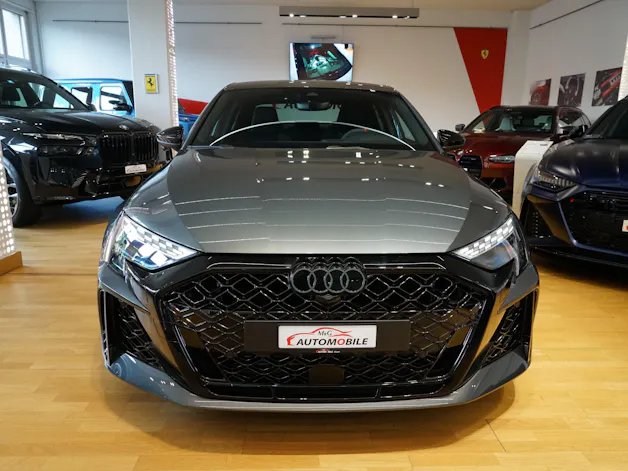 Audi RS3 Limousine 2.5 TSI quattro S-tronic