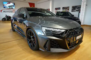 Audi RS3 Limousine 2.5 TSI quattro S-tronic