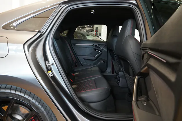 Audi RS3 Limousine 2.5 TSI quattro S-tronic