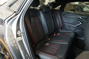 Audi RS3 Limousine 2.5 TSI quattro S-tronic