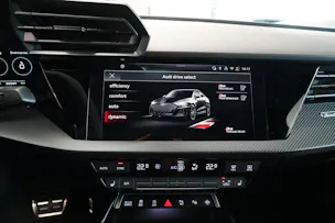 Audi RS3 Limousine 2.5 TSI quattro S-tronic
