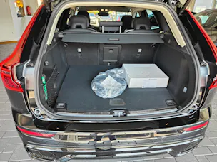 Volvo XC60 T8 eAWD PluginHybrid Ultra Dark Geartronic