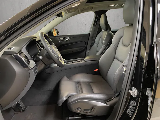 VOLVO XC60 T6 eAWD PluginHybrid Xcentric Geartronic