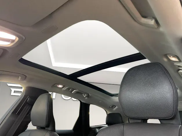 VOLVO XC60 T6 eAWD PluginHybrid Xcentric Geartronic