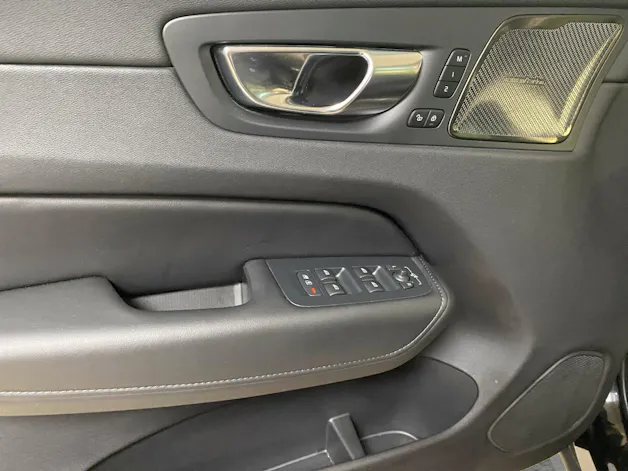 VOLVO XC60 T6 eAWD PluginHybrid Xcentric Geartronic