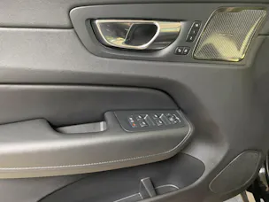 VOLVO XC60 T6 eAWD PluginHybrid Xcentric Geartronic