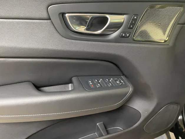 VOLVO XC60 T6 eAWD PluginHybrid Xcentric Geartronic