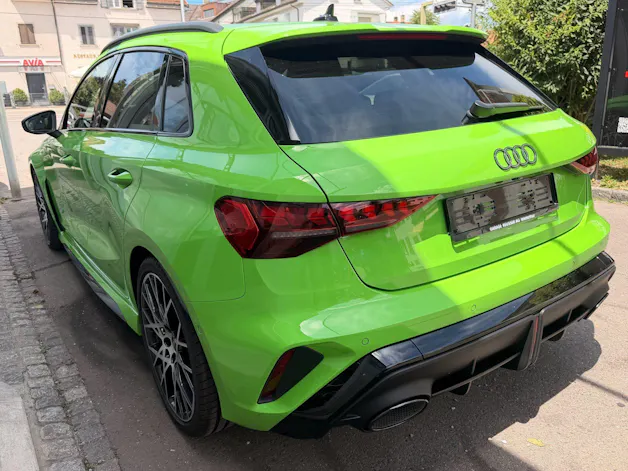 Audi RS3 SPORTBACK 2.5 400 PS TFSI QUATTRO *** TOP AUSSTATTUNG ***