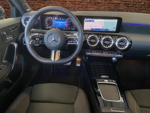 Mercedes-Benz A 250 4Matic 8G-DCT