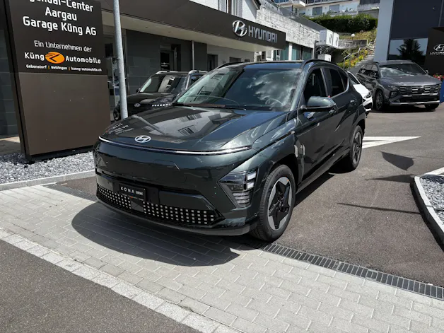 HYUNDAI Kona EV 65.4 kWh Amplia