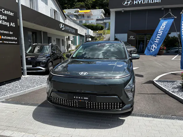 HYUNDAI Kona EV 65.4 kWh Amplia