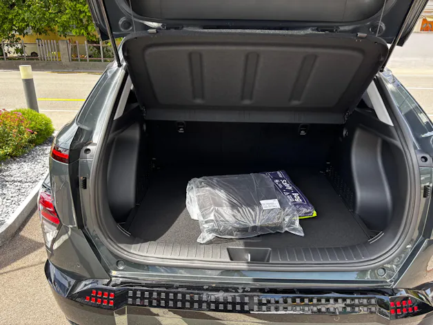 HYUNDAI Kona EV 65.4 kWh Amplia