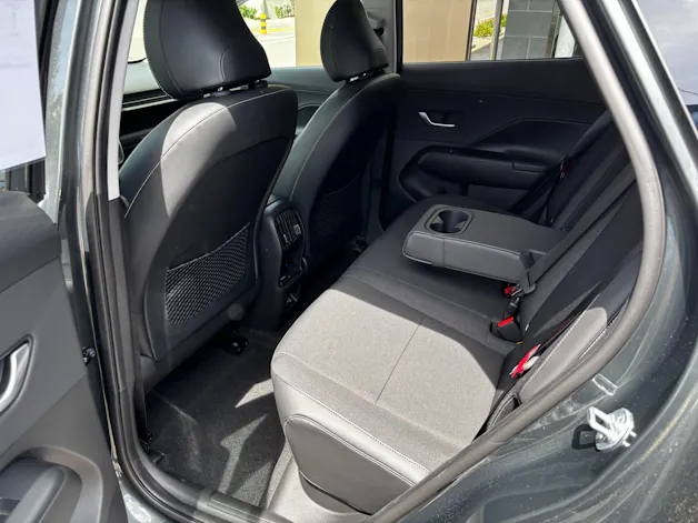 HYUNDAI Kona EV 65.4 kWh Amplia