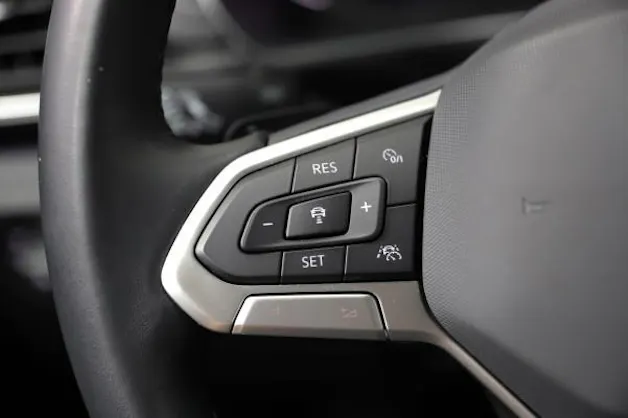 VW T-Cross 1.0 TSI R-LineDSG