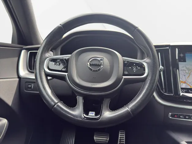 VOLVO XC60 D4 AWD R-Design Geartronic