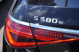 Mercedes-Benz S 580 e L 4Matic 9G-Tronic