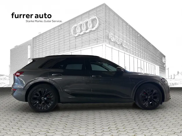 AUDI Q8 55 e-tron Black Edition quattro