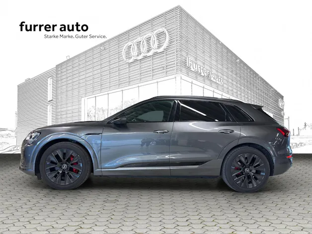 AUDI Q8 55 e-tron Black Edition quattro