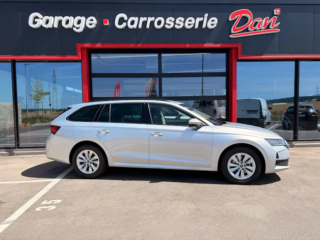 Škoda Octavia Combi 1.5 TSI mHEV DSG Dynamic