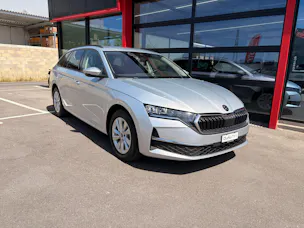 Škoda Octavia Combi 1.5 TSI mHEV DSG Dynamic