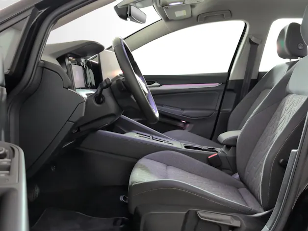 VW Golf Variant 1.5 eTSI mHEV Life