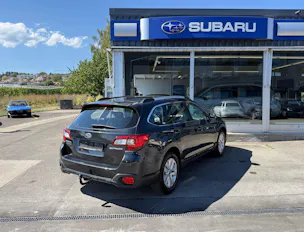 Subaru Outback 2.5i Swiss AWD Lineartronic