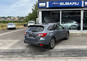Subaru Outback 2.5i Luxury AWD Lineartronic