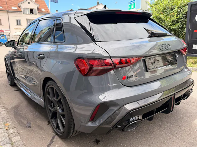 Audi RS3 SPORTBACK 2.5 400 PS TFSI QUATTRO *** RS SCHALENSITZE ***