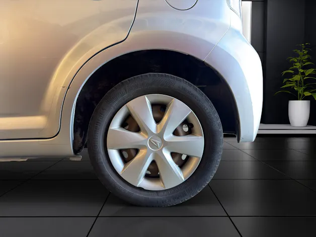 Daihatsu Sirion 1.3