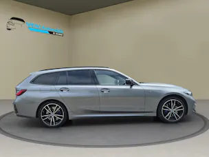 BMW 330e x DriveTouring Steptronic M Sport Pro